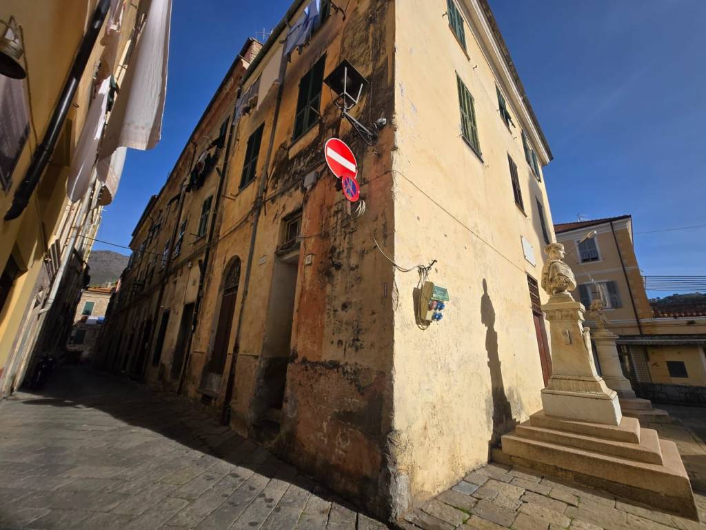 Appartamento a Taggia in Via Pasquale Anfossi - Foto 4