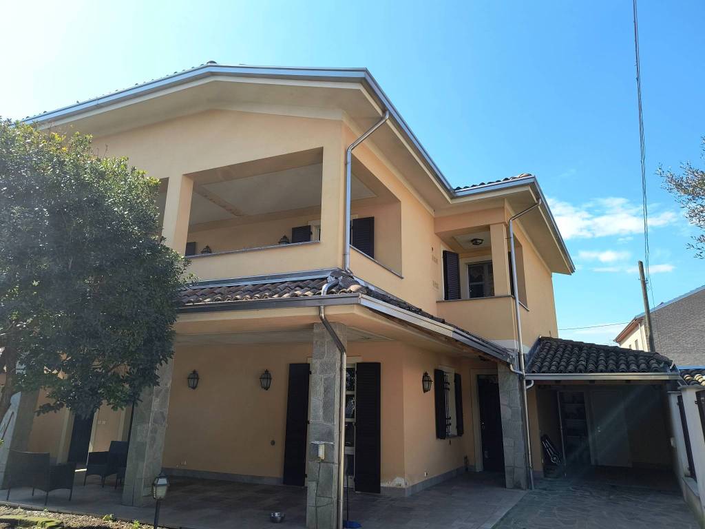 Villa a Alessandria - Foto 2