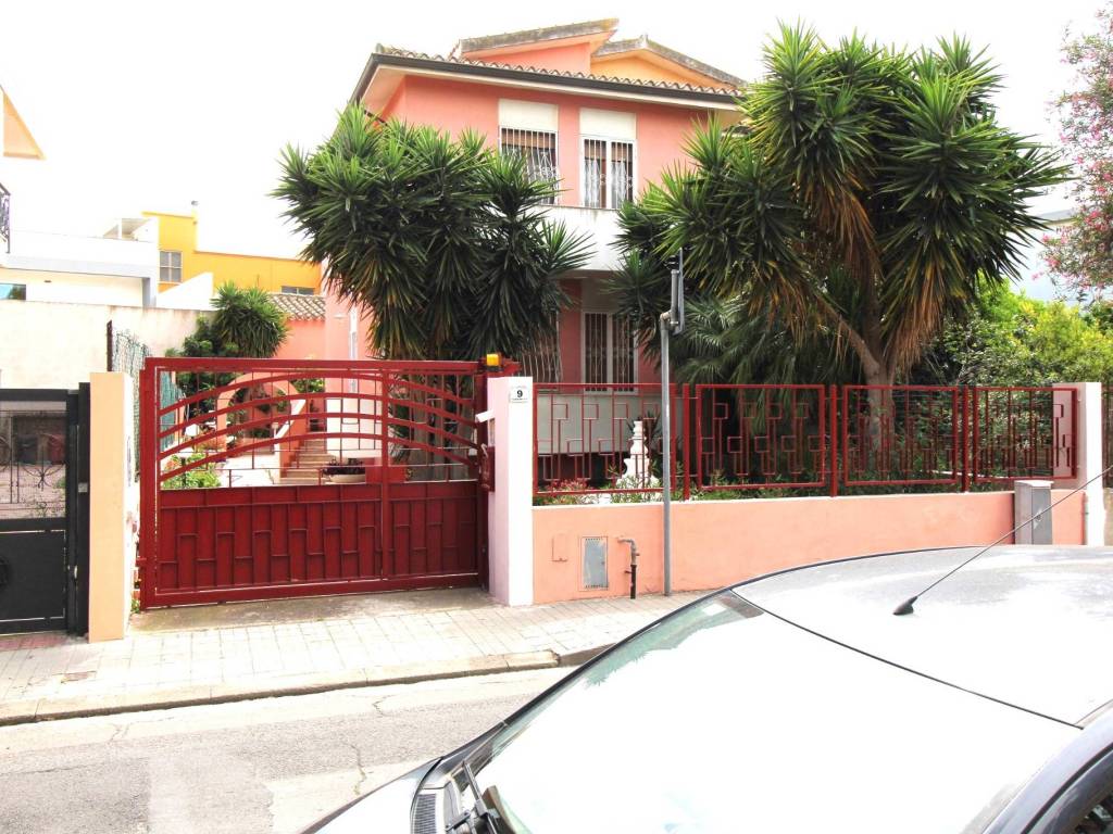 Villa a Cagliari in Via della Resistenza - Foto 2
