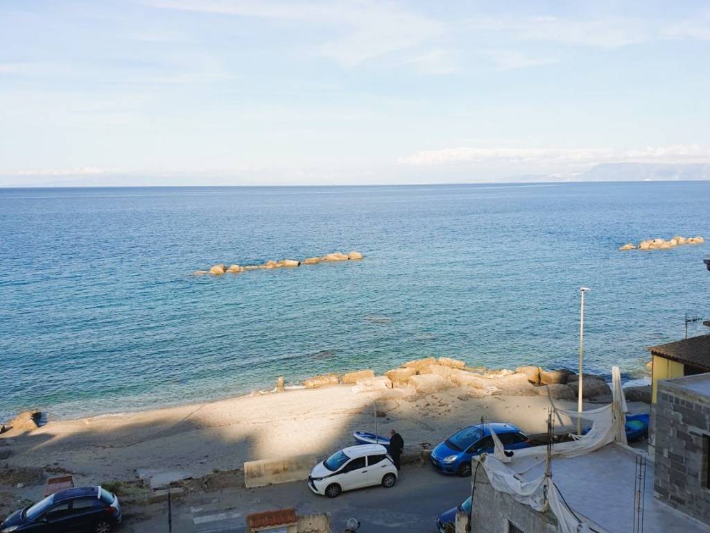 Appartamento a Messina in Lungomare Acqualadroni - Foto 2