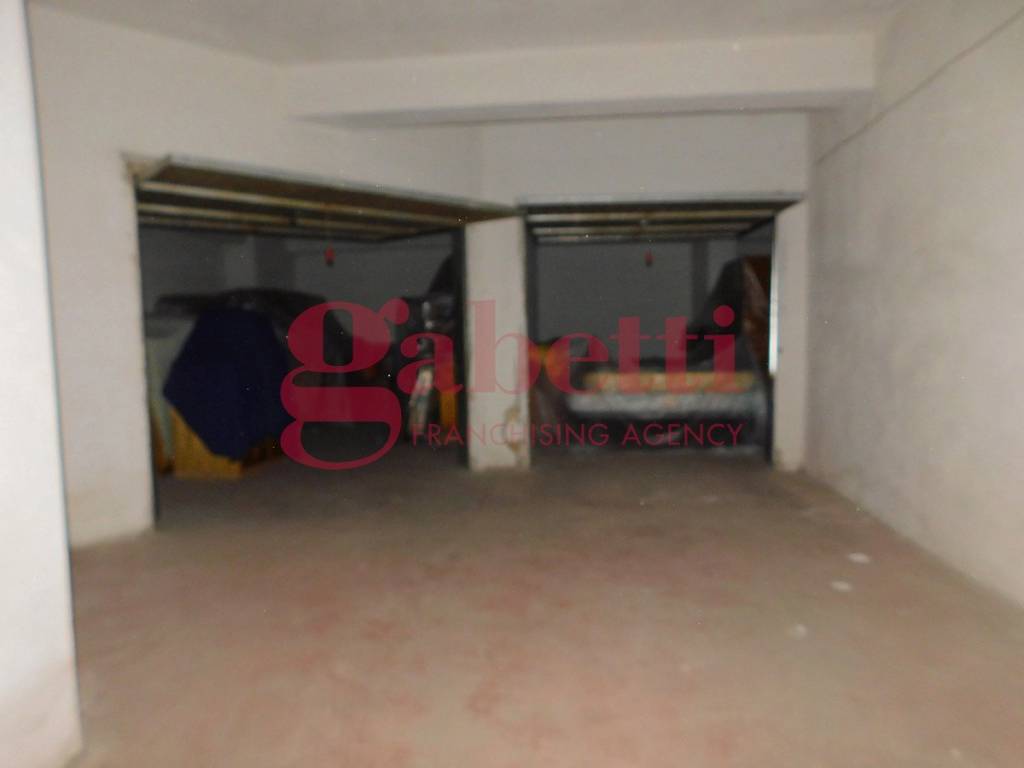 Box / garage a Venafro in Via Vittorio Alfieri, s/n - Foto 2