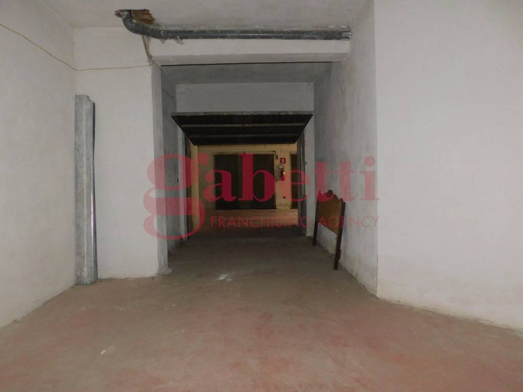 Box / garage a Venafro in Via Vittorio Alfieri, s/n - Foto 5