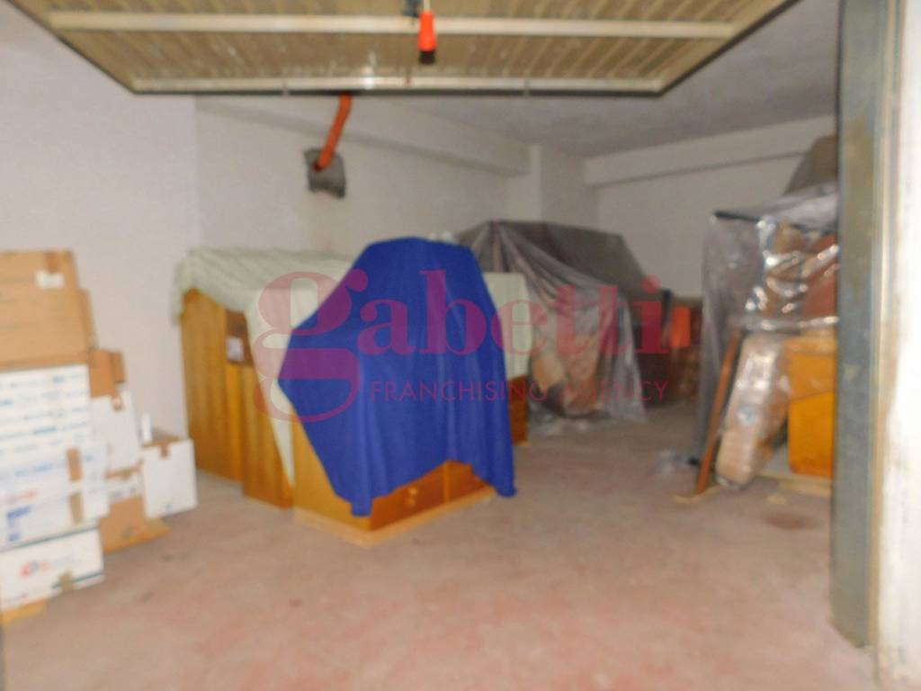 Box / garage a Venafro in Via Vittorio Alfieri, s/n - Foto 3