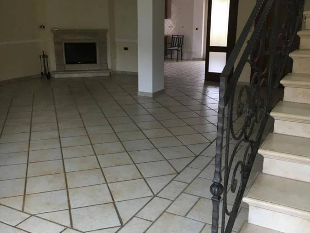 Villa a Giugliano in campania in VIA STAFFETTA , 201 - Foto 5