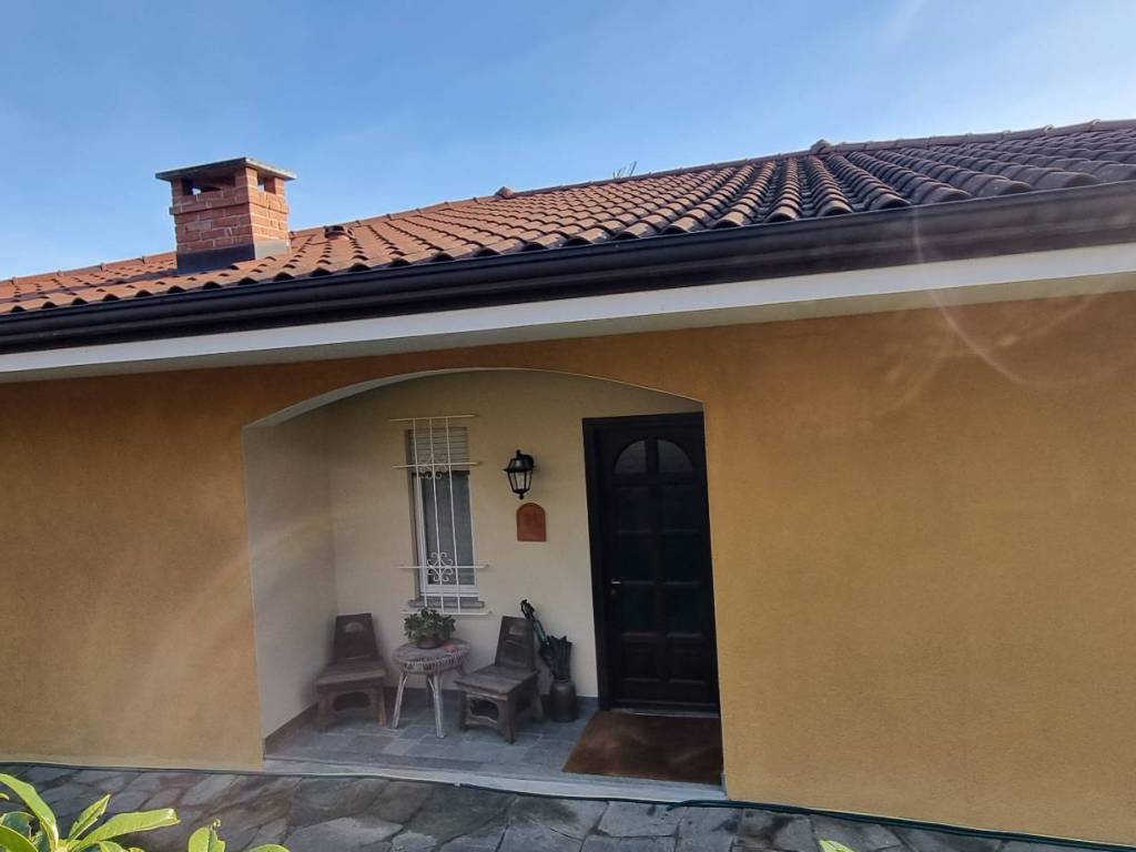 Villa a Castellamonte in Regione Montebello - Foto 2
