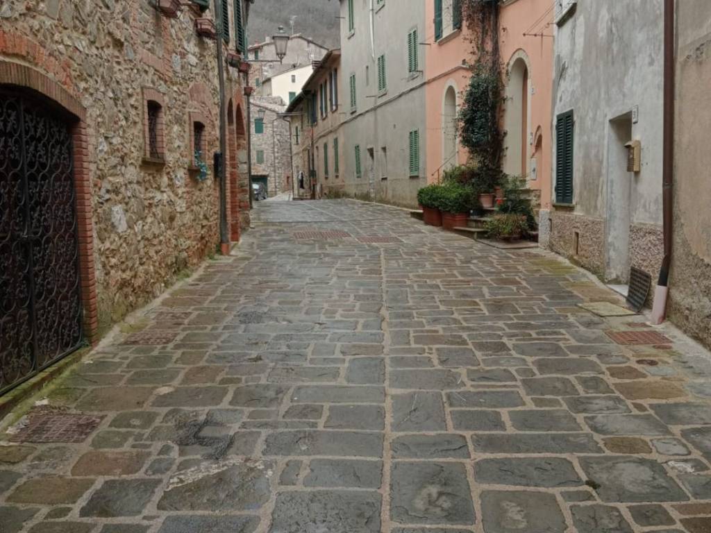 Appartamento a Montieri in Via Giuseppe Garibaldi, 22 - Foto 2