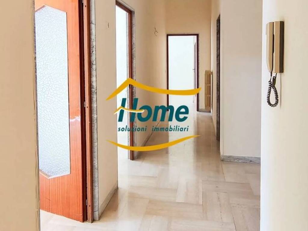 Appartamento a Gioia del colle in Via Le Sabine S.N.C. - Foto 2