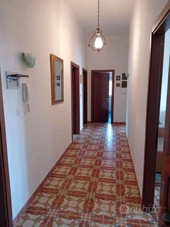 Appartamento a Bosa in Viale Riviera del Corallo - Foto 2