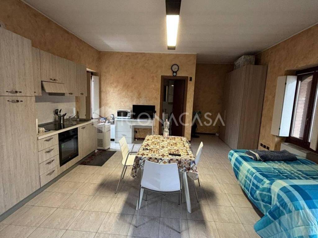Appartamento a Rho in Via Asilo, 15 - Foto 5