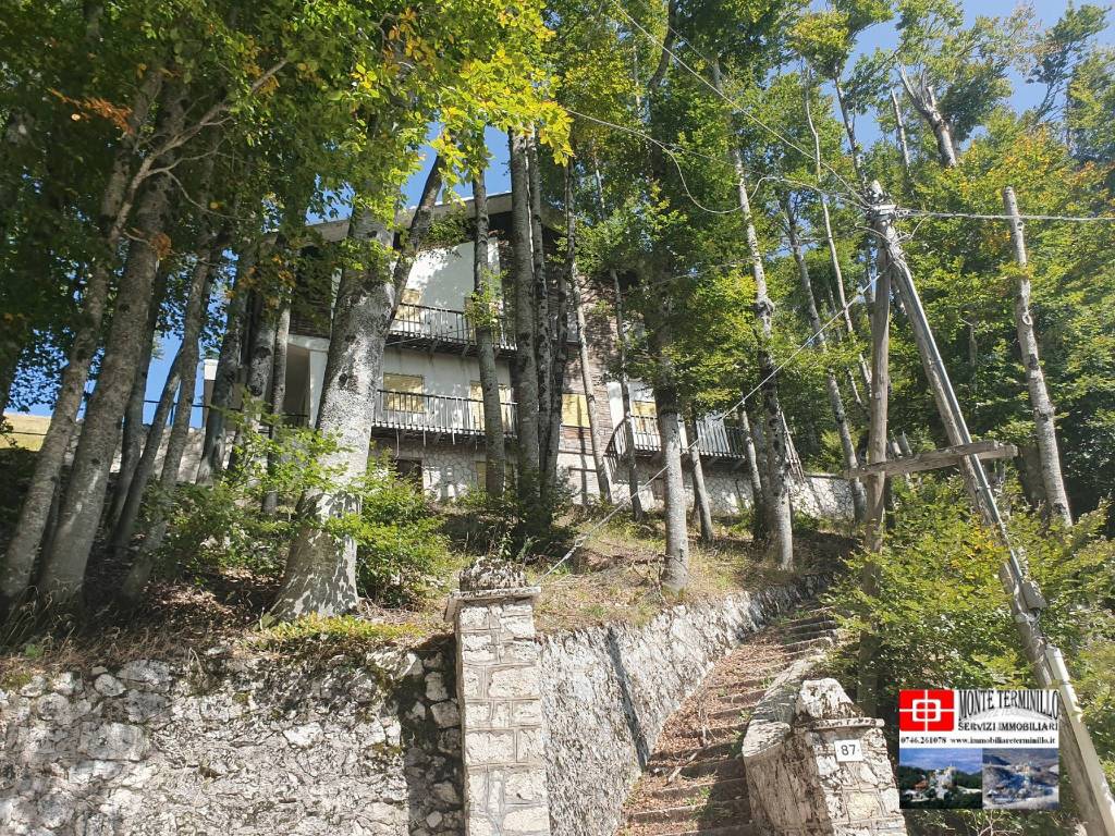 Casa indipendente a Rieti in Via degli Appennini, 76 - Foto 2