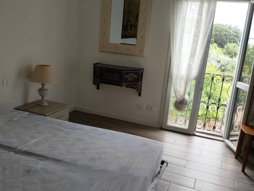 Appartamento a Magenta in Via Edmondo De Amicis - Foto 5