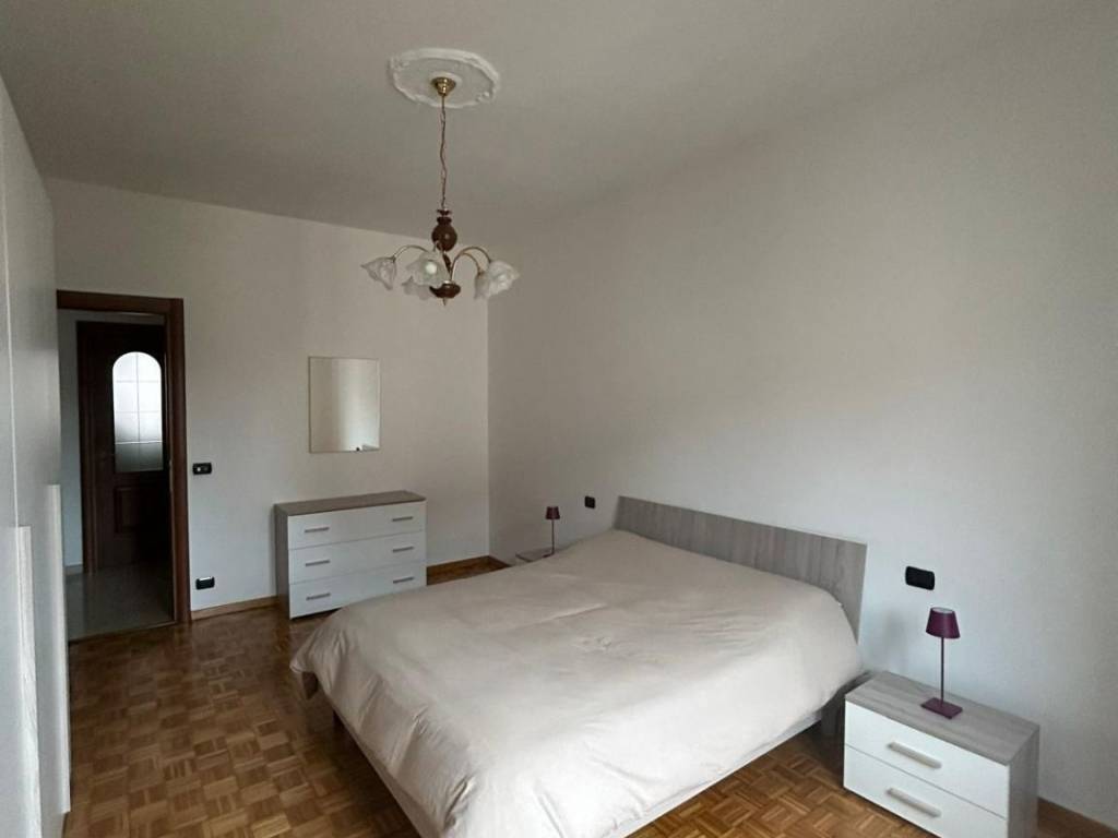 Appartamento a Alba in Viale Giovanni Vico, 12 - Foto 3