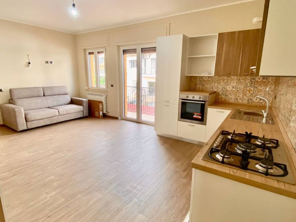 Appartamento a Vibo valentia in Via Cesare Pavese - Foto 4