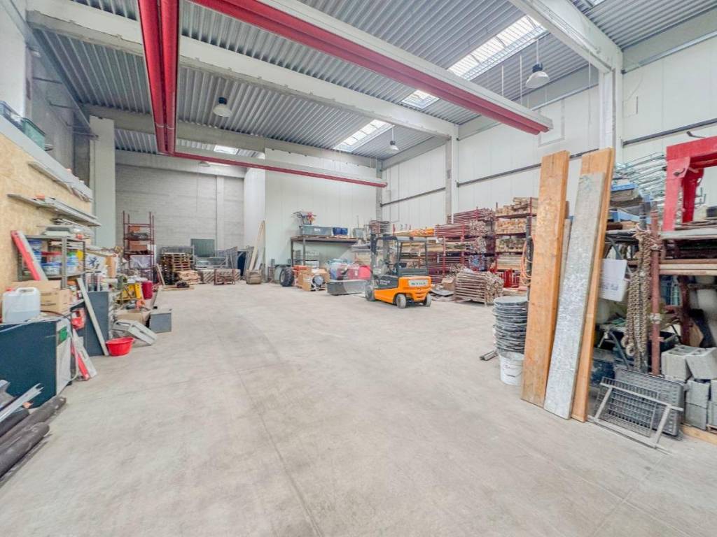 Immobile a Erbusco in Via dell'Industria, 7 - Foto 5