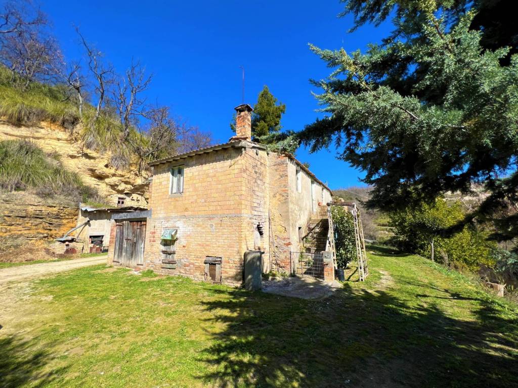 Casa indipendente a Montefiore dell'aso in Via Trieste - Foto 4