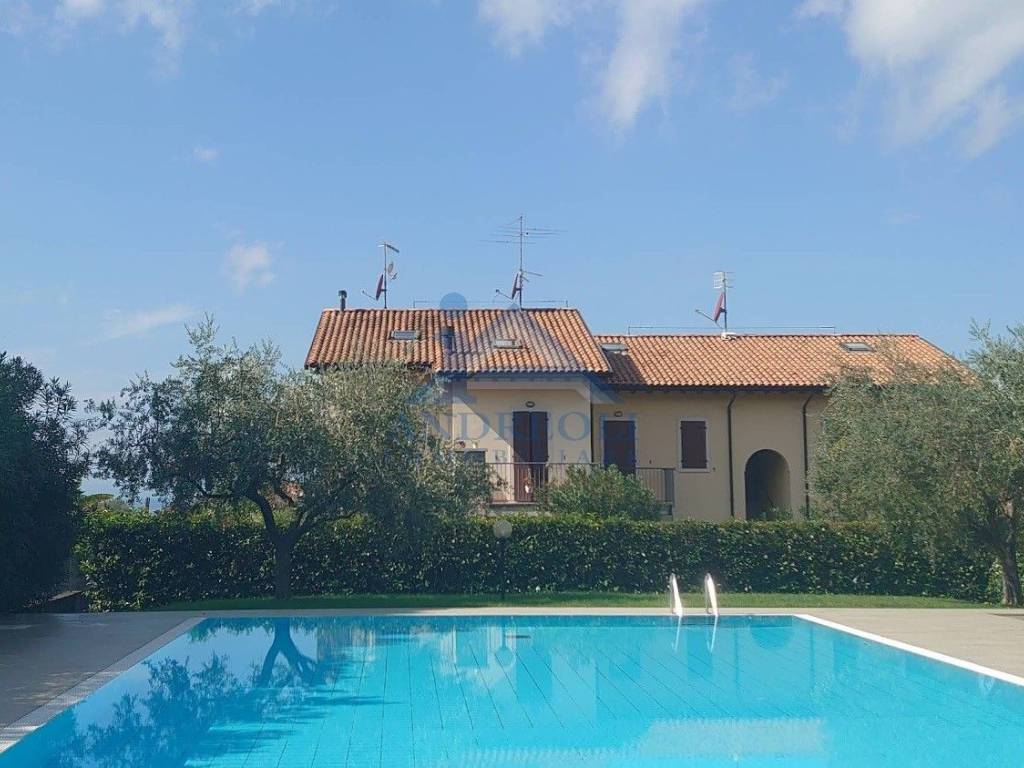 Villa a Bardolino in Via dell'Artigliere - Foto 4