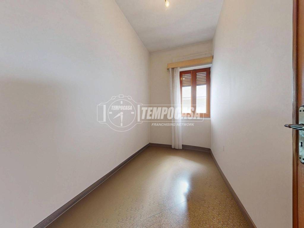 Appartamento a Turi in Via Dante Alighieri - Foto 4
