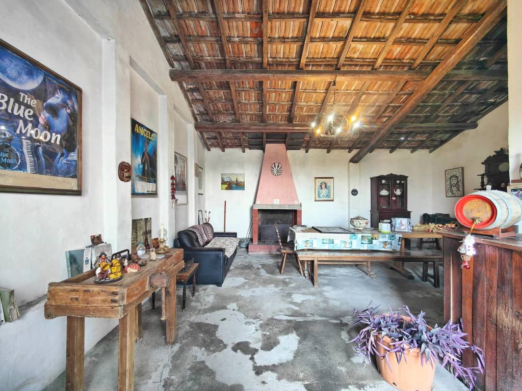 Casa indipendente a Agliana in Via Ponte dei Bini - Foto 3