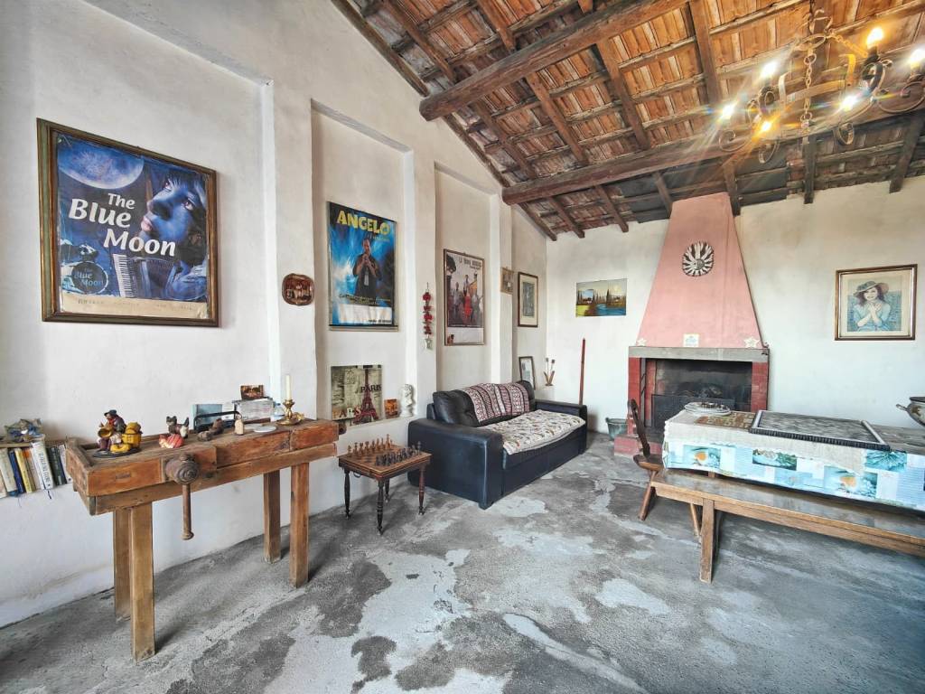 Casa indipendente a Agliana in Via Ponte dei Bini - Foto 4