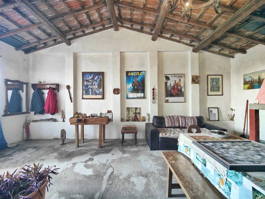 Casa indipendente a Agliana in Via Ponte dei Bini - Foto 5
