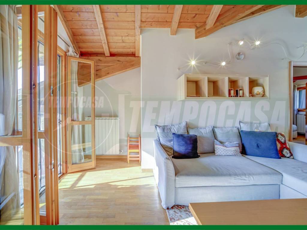 Appartamento a Ferno in Via Cinque Martiri - Foto 3