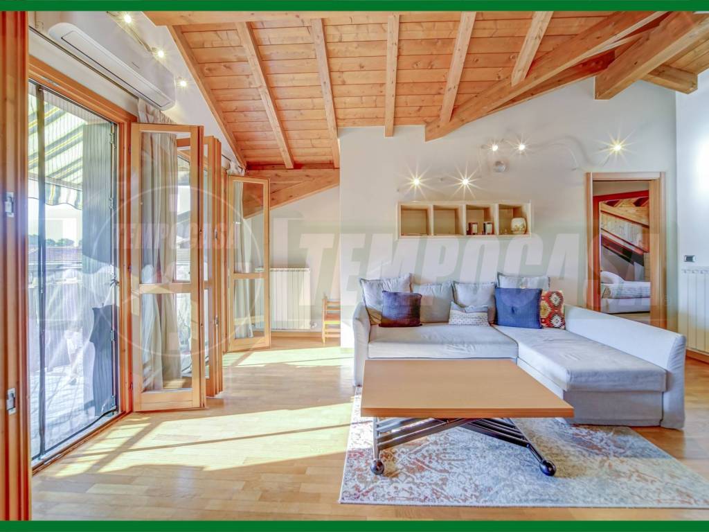 Appartamento a Ferno in Via Cinque Martiri - Foto 5