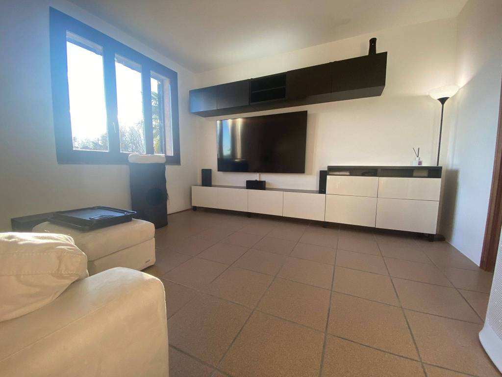 Villa a Olgiate comasco in Via del Castagneto - Foto 4