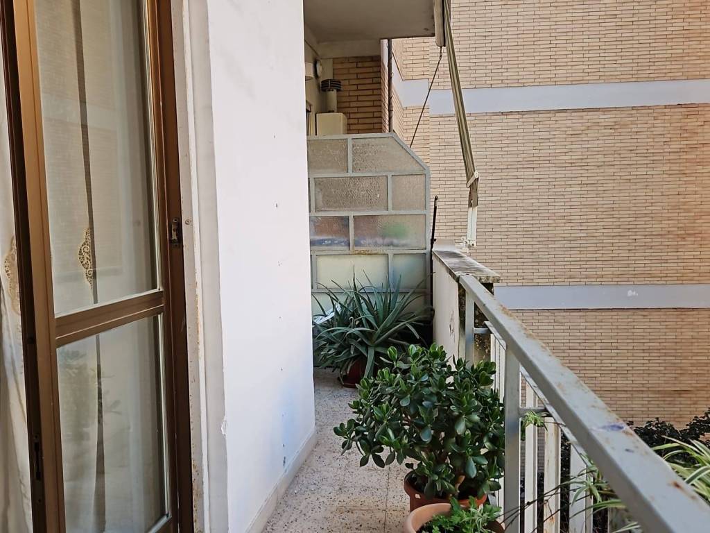 Appartamento a Napoli in Via Michelangelo da Caravaggio, 143 - Foto 3