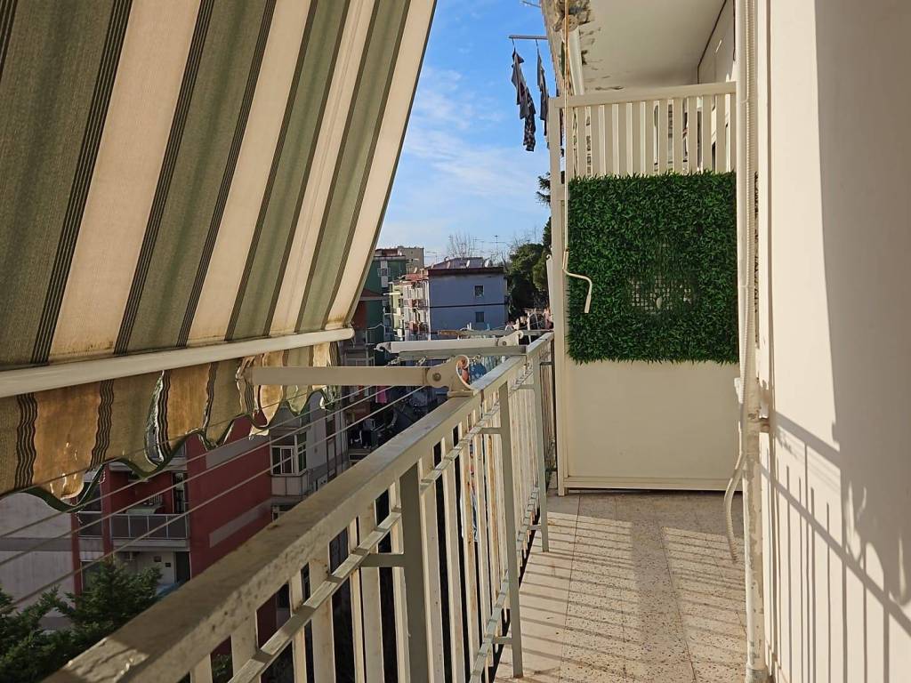 Appartamento a Napoli in Via Michelangelo da Caravaggio, 143 - Foto 4