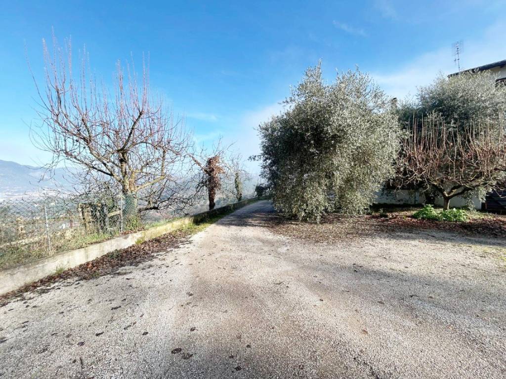Villa a Terni in Strada delle Querce - Foto 5