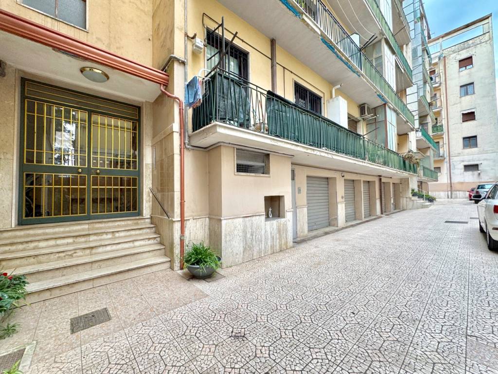 Appartamento a Benevento in Viale degli Atlantici - Foto 3