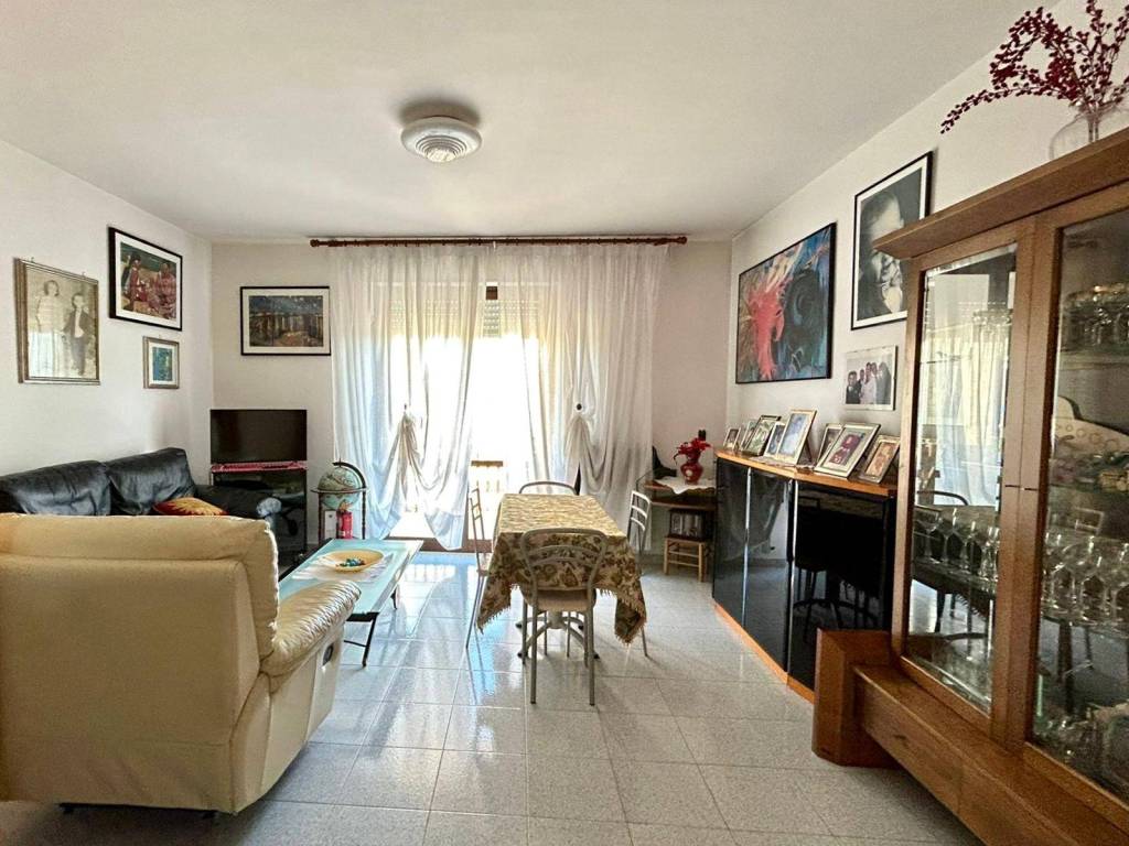 Appartamento a Ortona in Via Ermanno Fenoglietti - Foto 2