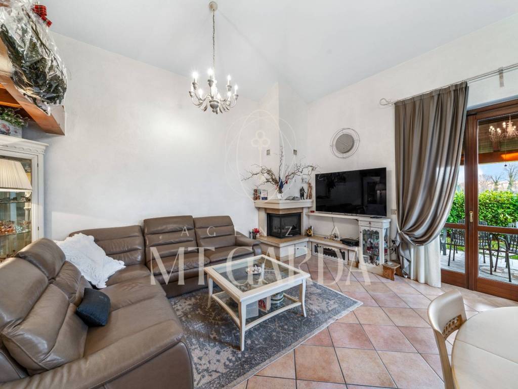 Villa a Manerba del garda in Via della Selva, 49 - Foto 2