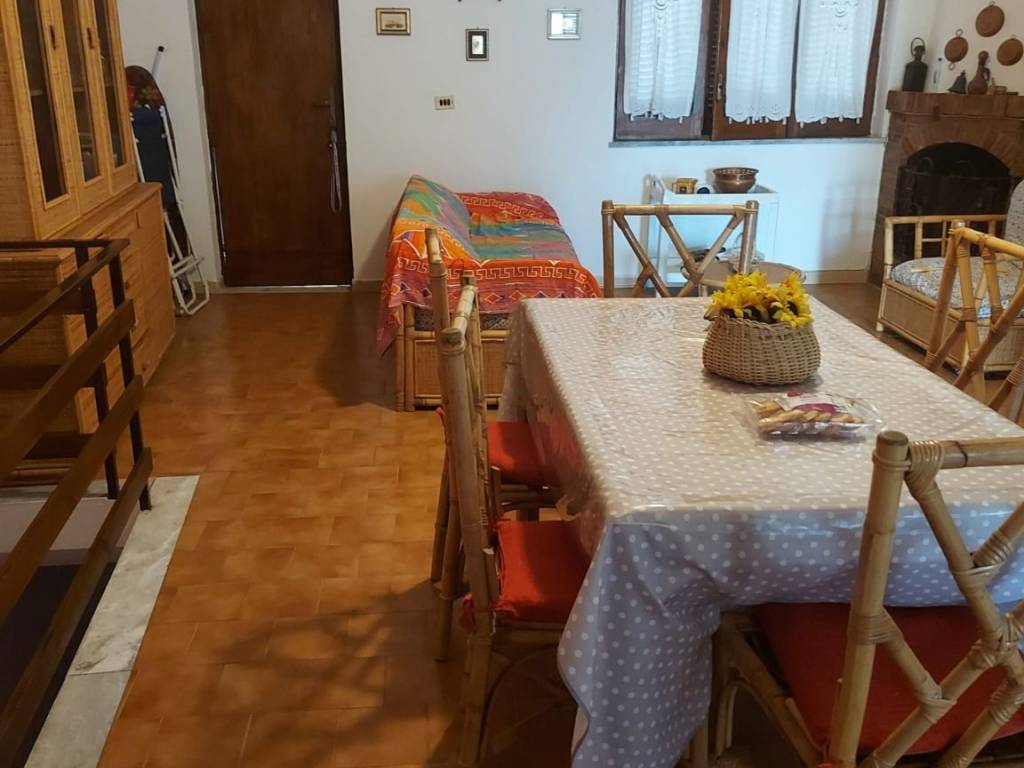 Villetta a schiera a Sessa aurunca in Località Baia Azzurra - Foto 4