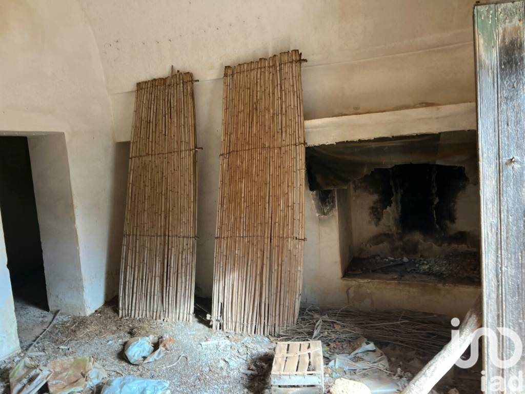 Rustico / casale a Ceglie messapica in Strada san michele salentino - Foto 5
