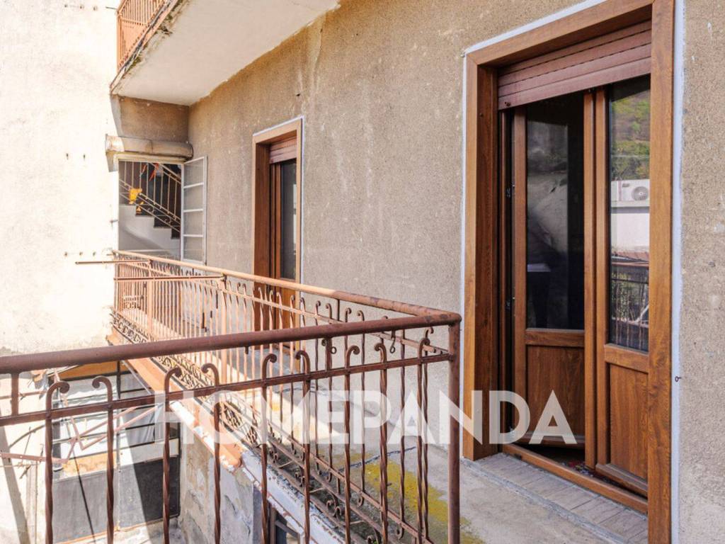 Casa indipendente a Omegna in Vicolo Vado, 4 - Foto 2