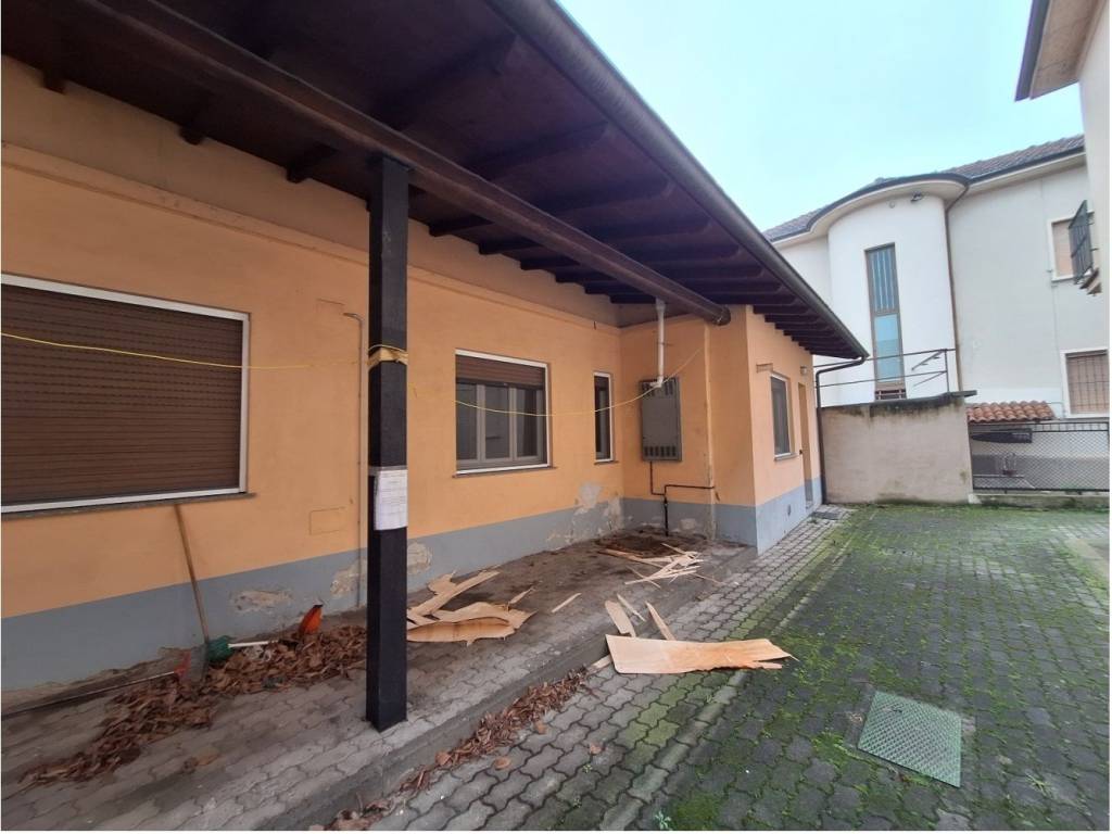 Casa indipendente a Sannazzaro de' burgondi - Foto 3