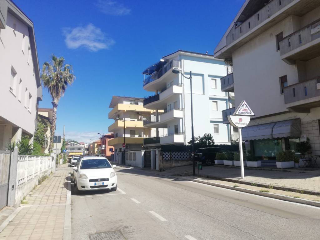 Appartamento a Montesilvano in Via Lazio, 13 - Foto 2