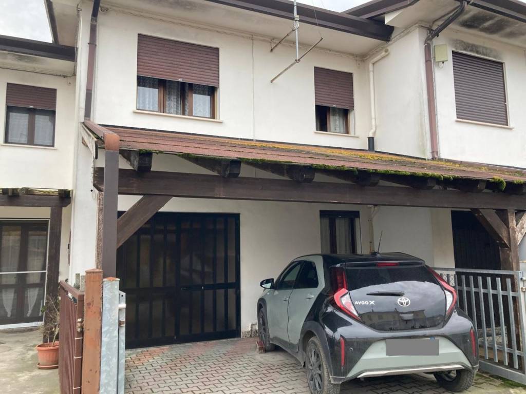 Villetta a schiera a Adria in BOTTRIGHE Via U. Maddalena, 0 - Foto 2