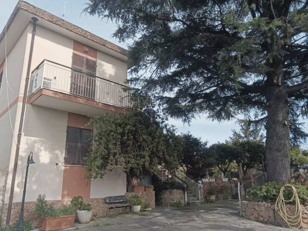 Appartamento a Albenga in Regione Coste di Leca, 5 - Foto 2