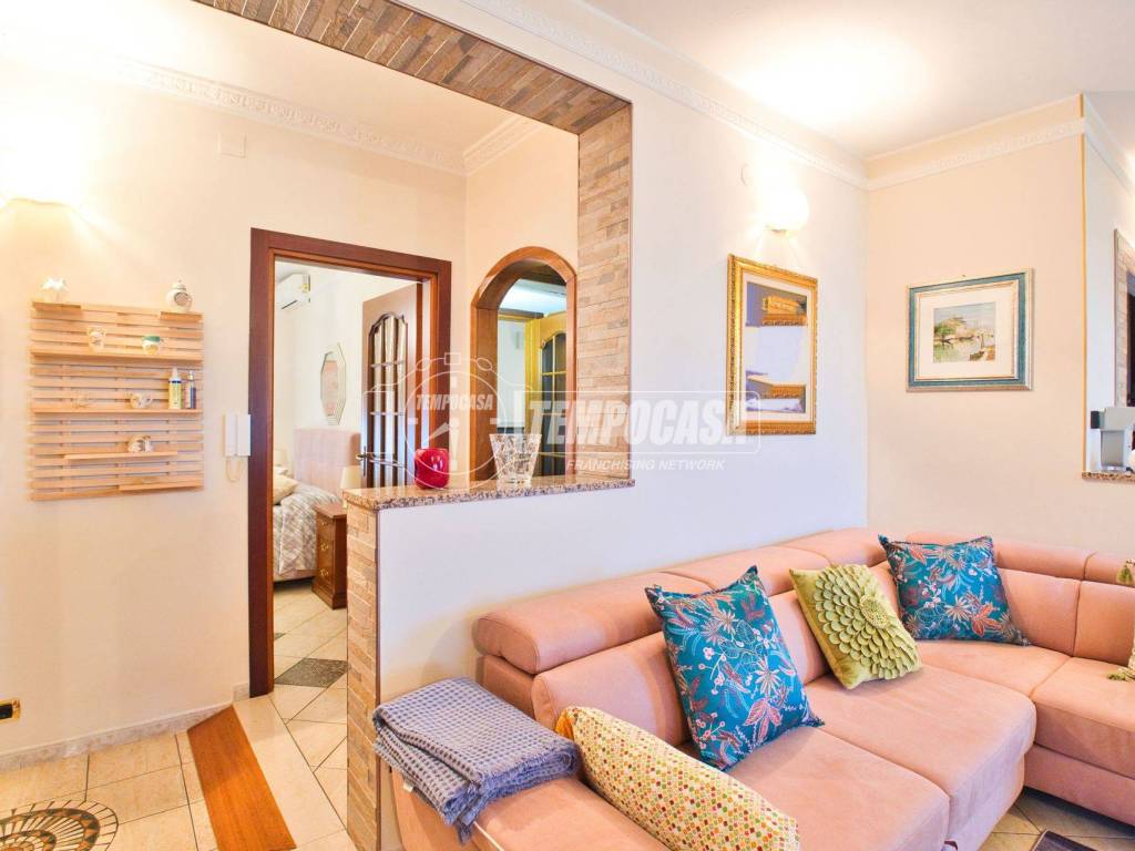 Appartamento a Vercelli in Via Alessandro di Gifflenga - Foto 3