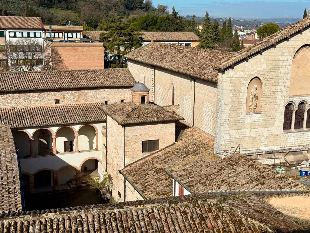 Palazzo / stabile a Spoleto in Piazza Giuseppe Garibaldi, 23 - Foto 4