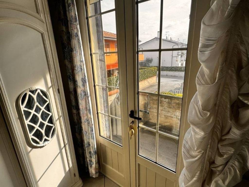 Villa a Monsummano terme in Via Raffaello Orlandini - Foto 4