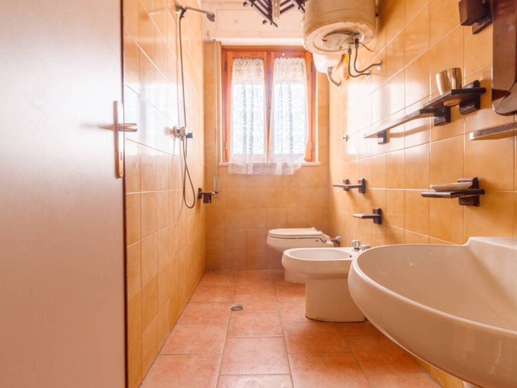 Appartamento a Lesina in Viale Mercurio Traversa 2, 14 - Foto 2