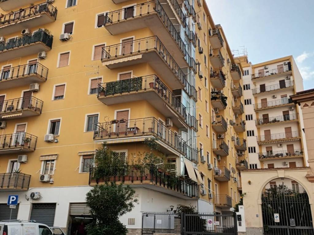 Appartamento a Palermo in Corso Pietro Pisani, 324 - Foto 2