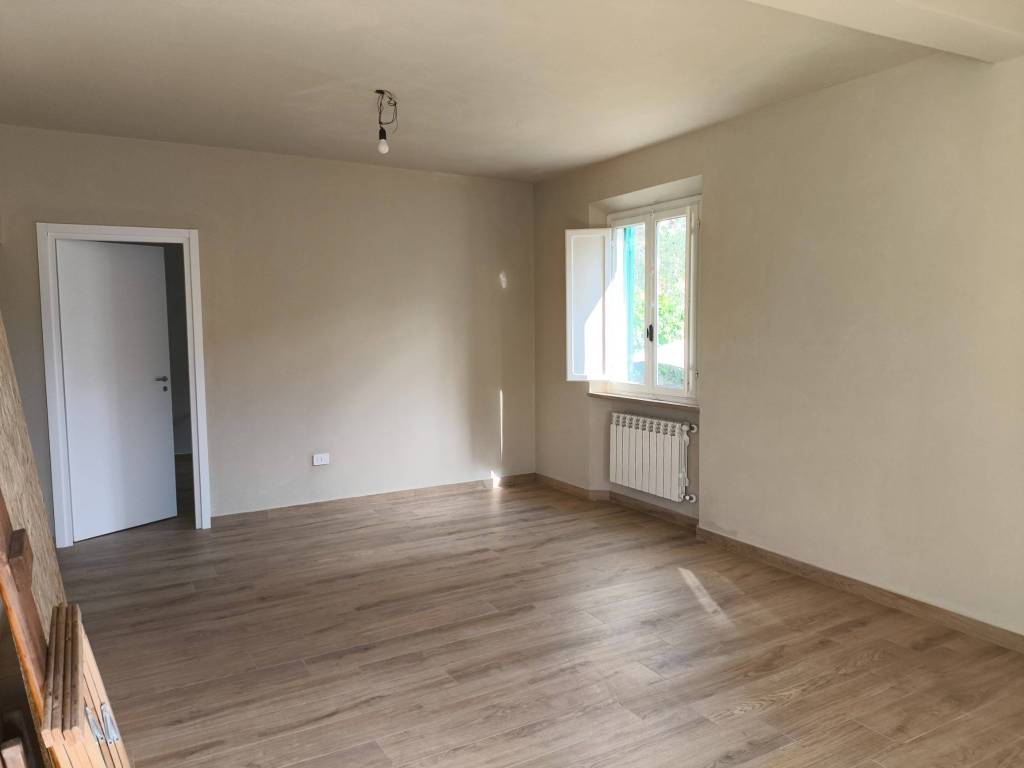 Appartamento a Monsummano terme in Piazza Giuseppe Giusti, 55 - Foto 2