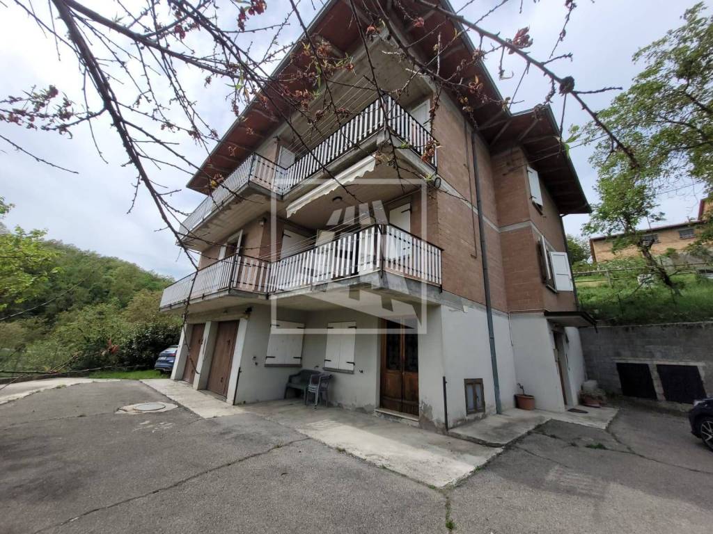 Villa a Casina in Via Calvario, 9 - Foto 2