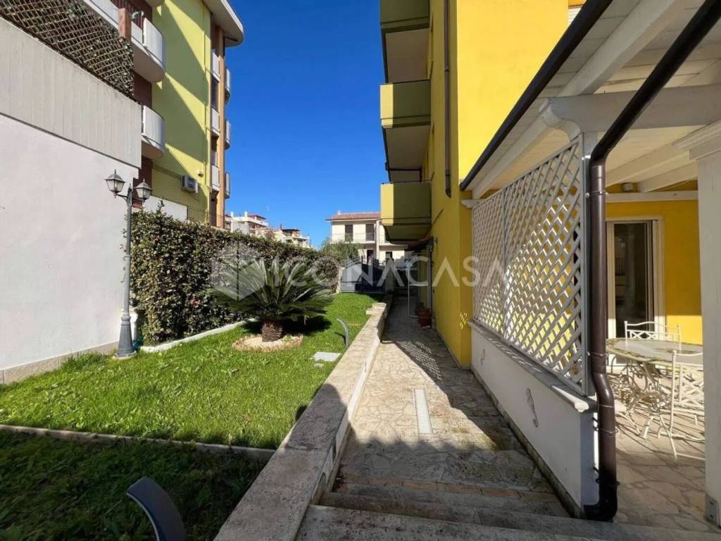 Appartamento a San salvo in Via Grasceta, 38 - Foto 5