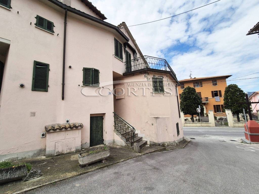 Appartamento a Città di castello in Via Cristoforo Colombo - Foto 2
