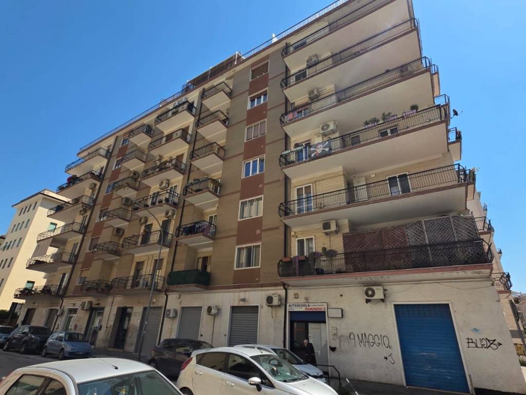 Appartamento a Foggia in Via Matteo Luigi Guerrieri - Foto 2